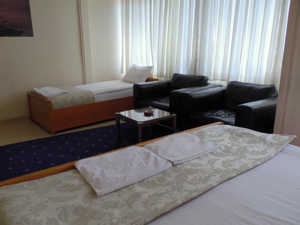Caylan Hotel İzmir Cameră foto